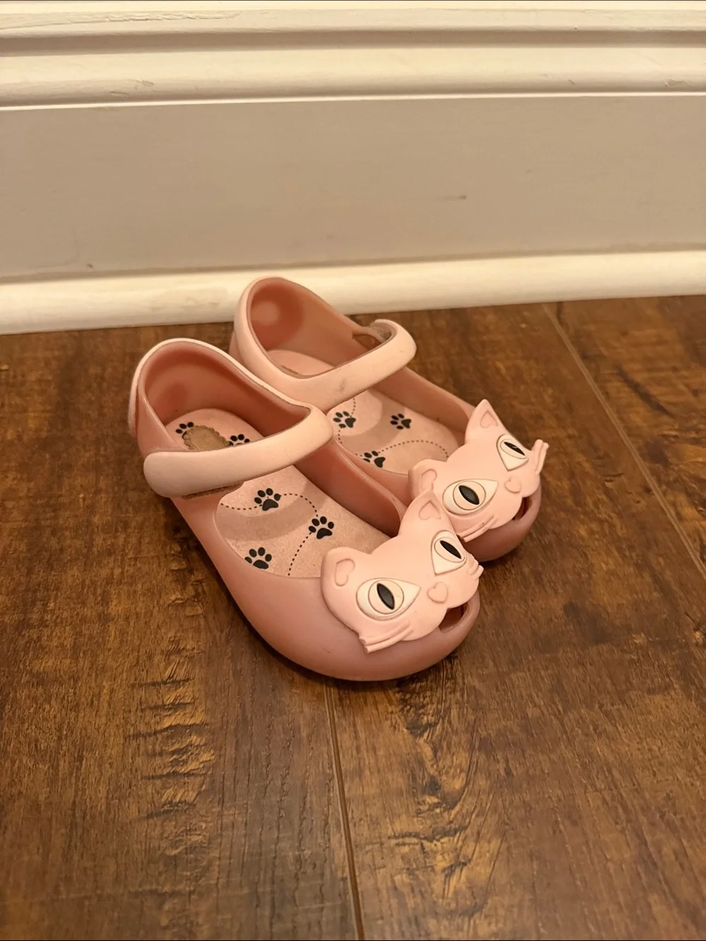 Mini Melissa Pink Cat Mary Jane Sandals
